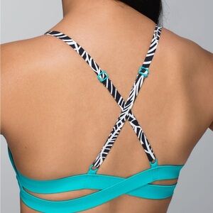 Lululemon Shanti Surf Triangle Top nwot​